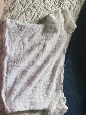 Women's White Lace Camisole Tank Top